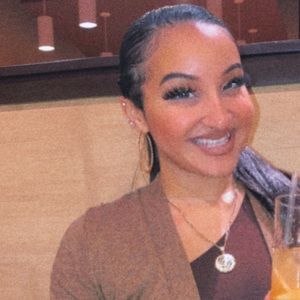 Meet your Posher, Quasia